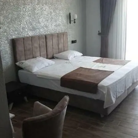 Asli Boutique Hotel *